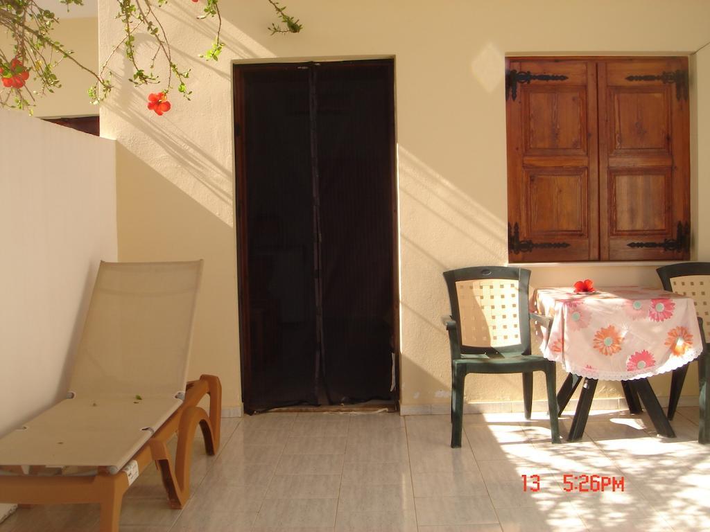 Zorbas Rooms Frangokastello Zimmer foto